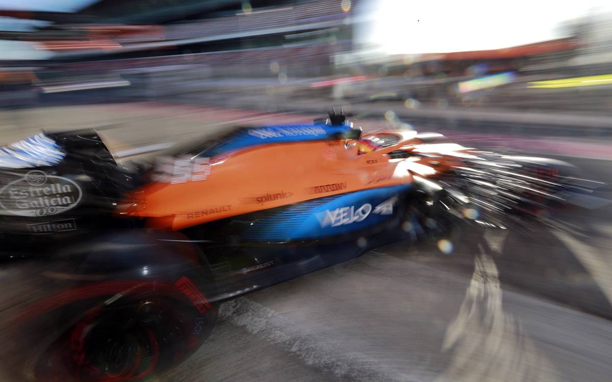 McLaren confirma la mejoría del miembro de su equipo afectado por el coronavirus