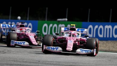 Lance Stroll, Racing Point RP20 and Sergio Perez, Racing Point RP20