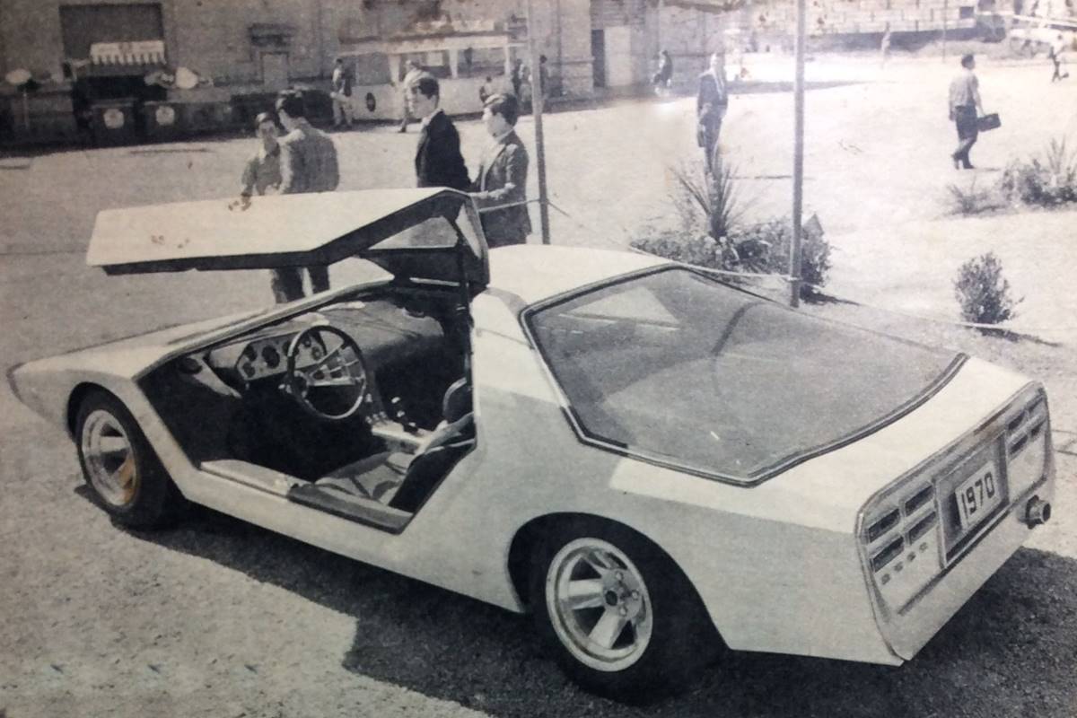 Dogo SS 2000 