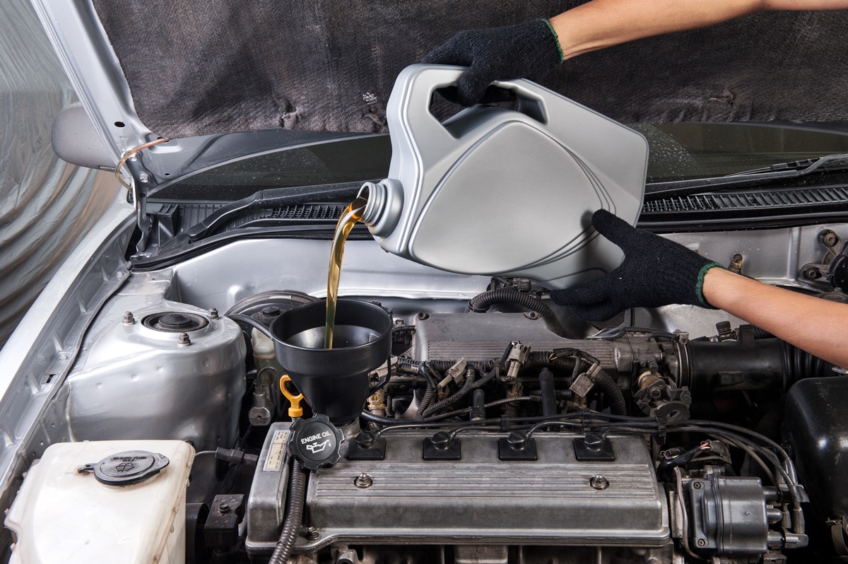Cómo cambiar el aceite del motor de tu automóvil