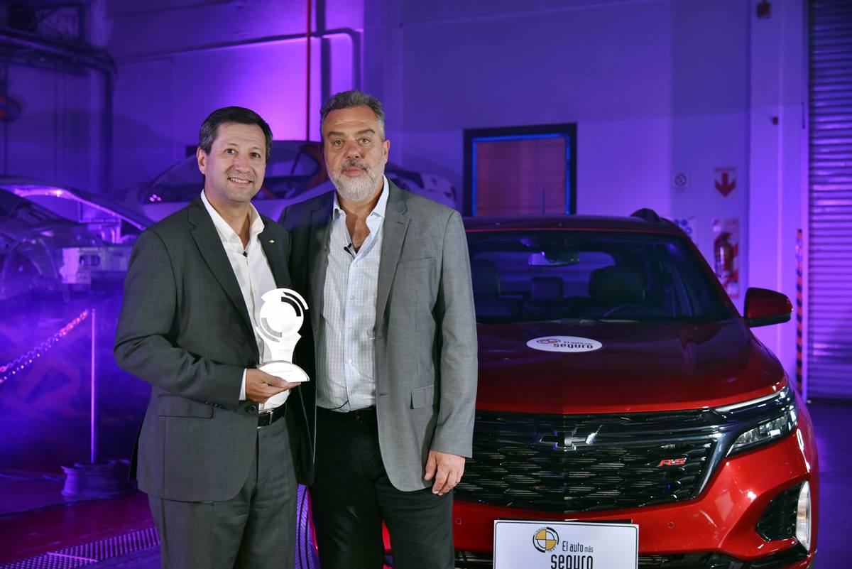 Chevrolet Equinox RS premiada por CESVI como el SUV grande más seguro del 2022