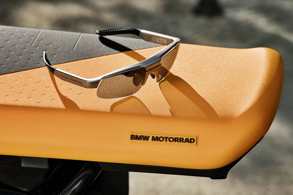 BMW Motorrad ConnectedRide Smartglasses 