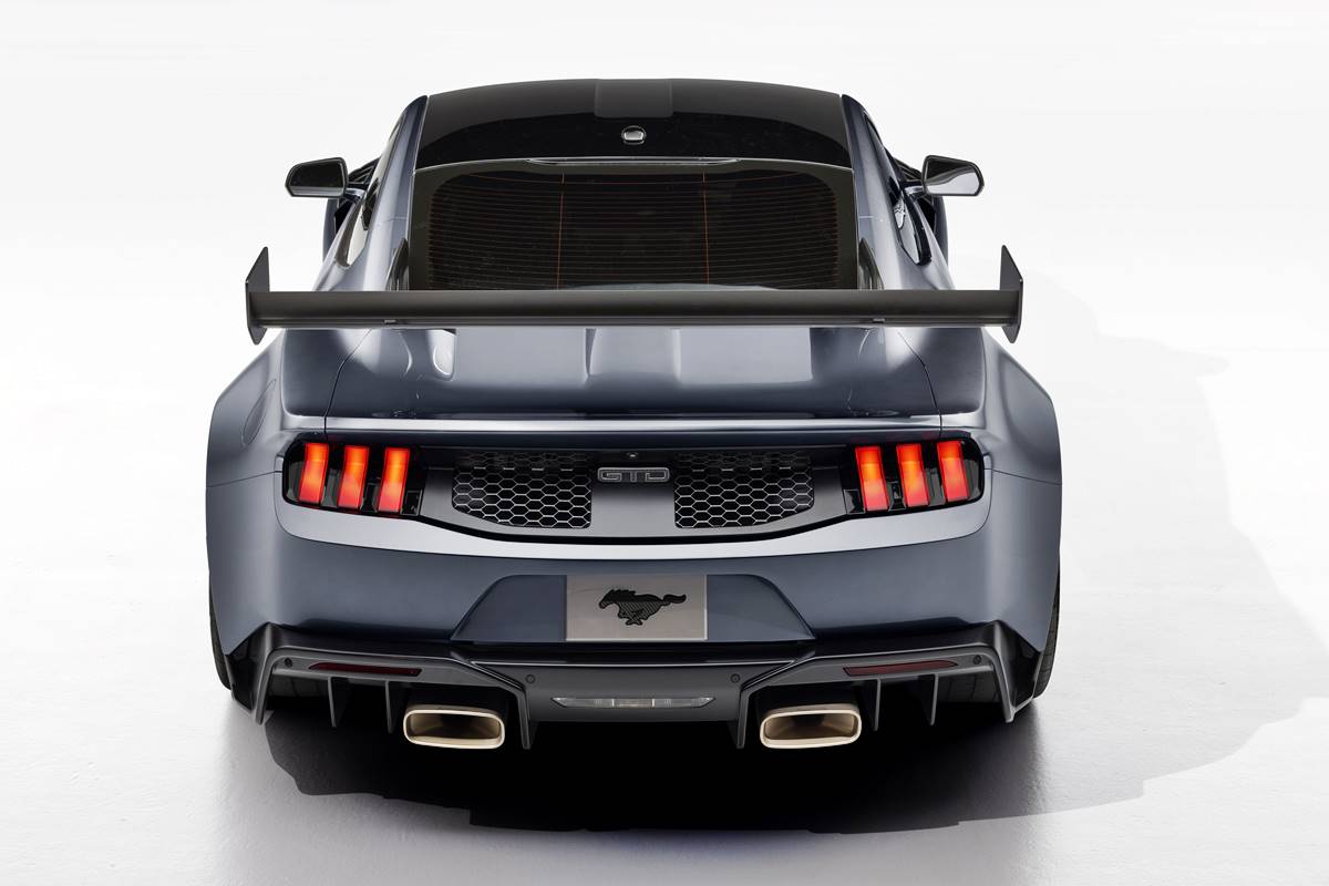 Ford Mustang GTD: la bestia que promete batir a los deportivos más prestigiosos 