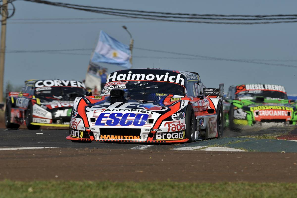 Turismo Carretera en Buenos Aires: posiciones del torneo y clasificados para la Copa de Oro