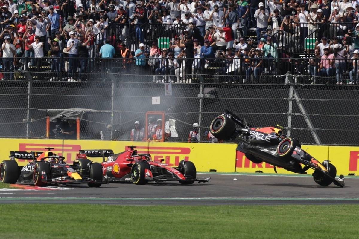 Helmut Marko y el futuro de Checo Pérez en Red Bull tras abandonar el GP de México