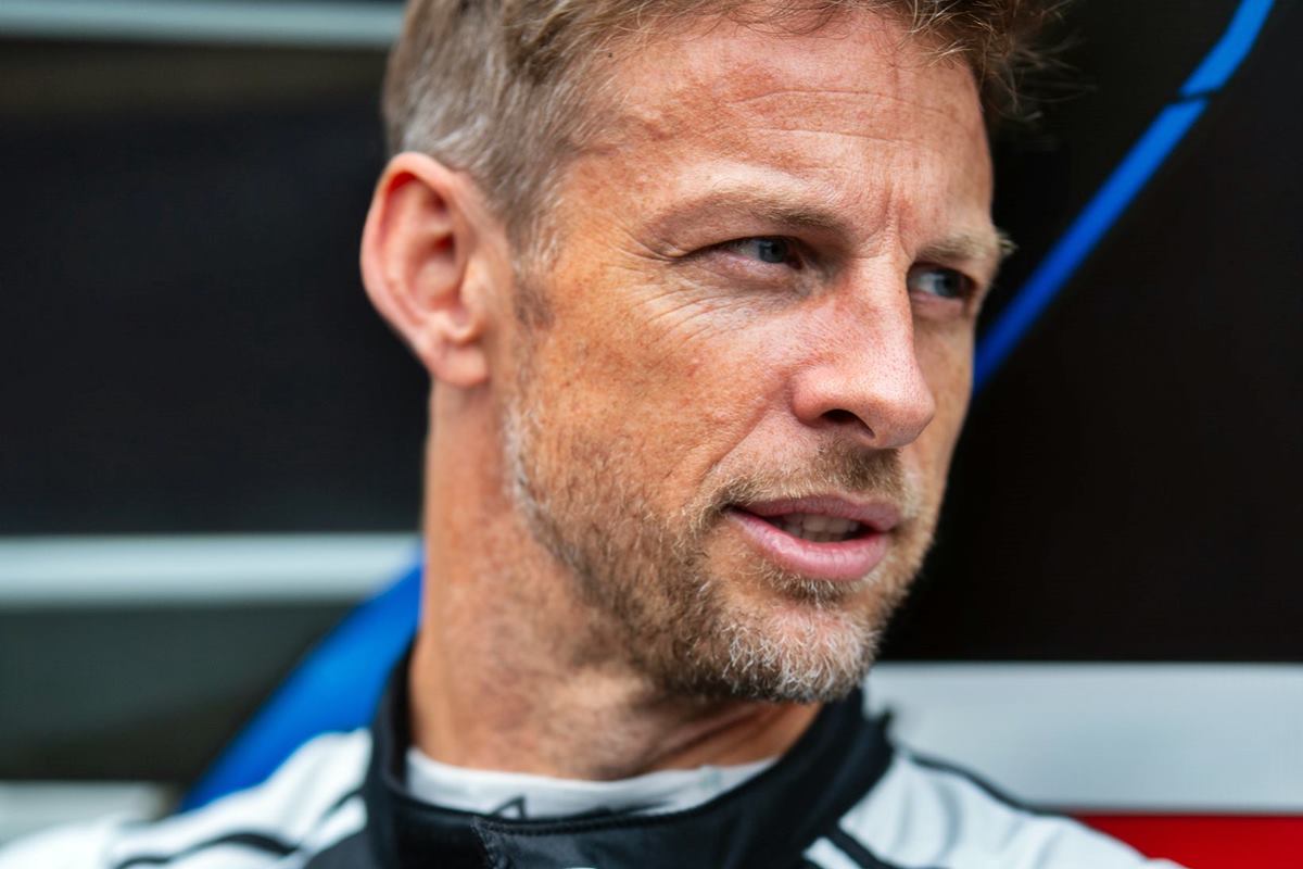 Jenson Button, el campeón de la Fórmula 1 que se le anima a los Hypercars del WEC