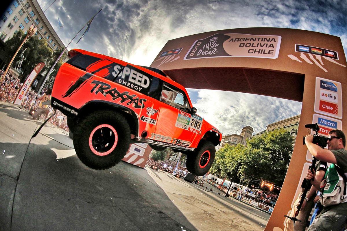 Robby Gordon, los saltos que más extraña en rally Dakar