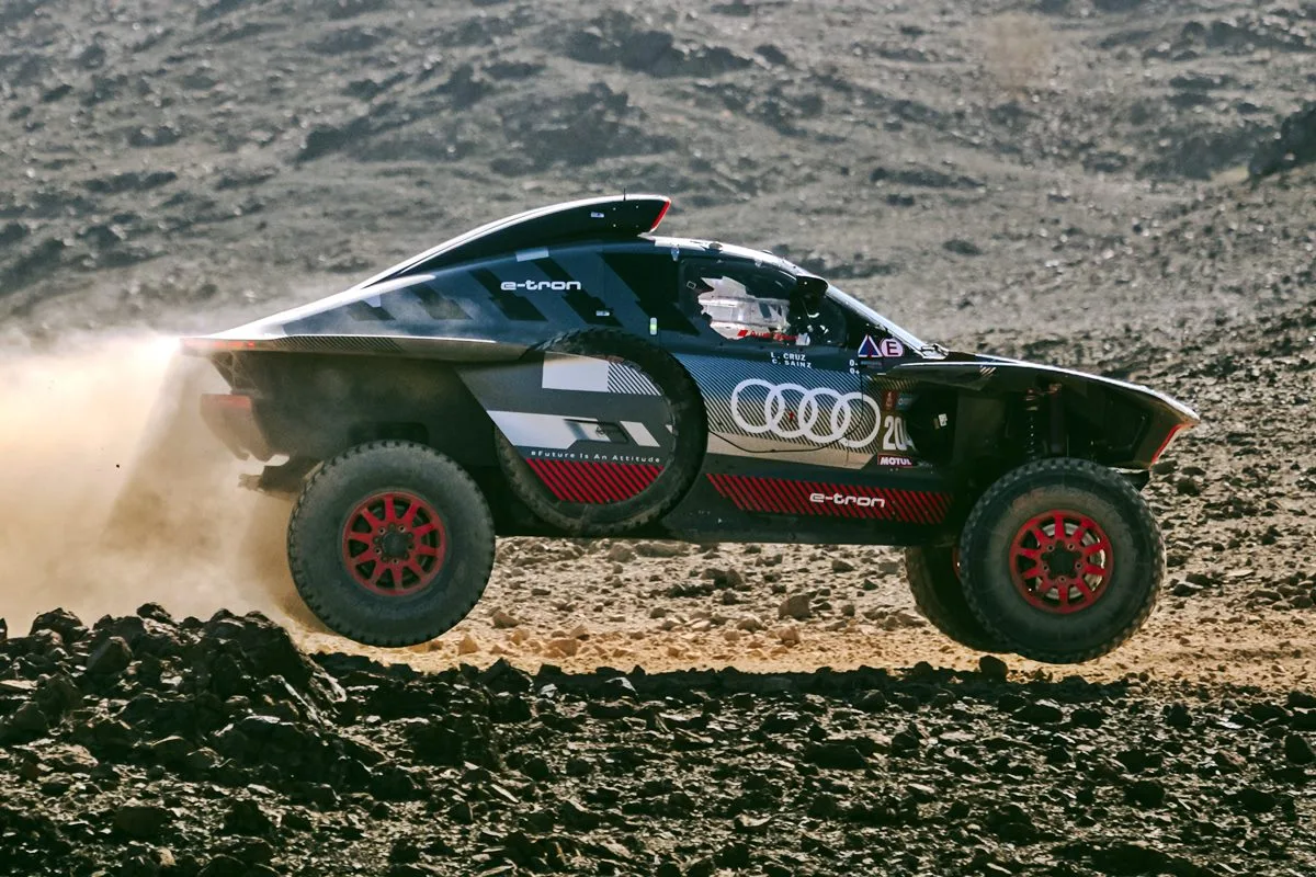 Dakar 2024: Qué dijo Carlos Sainz tras quedar a tiro de ganar un nuevo Touareg