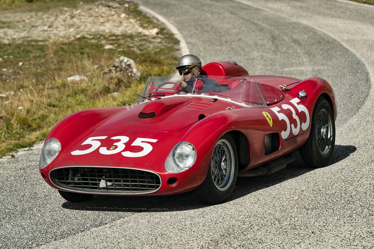 Ferrari, las mejores fotos de la película del año