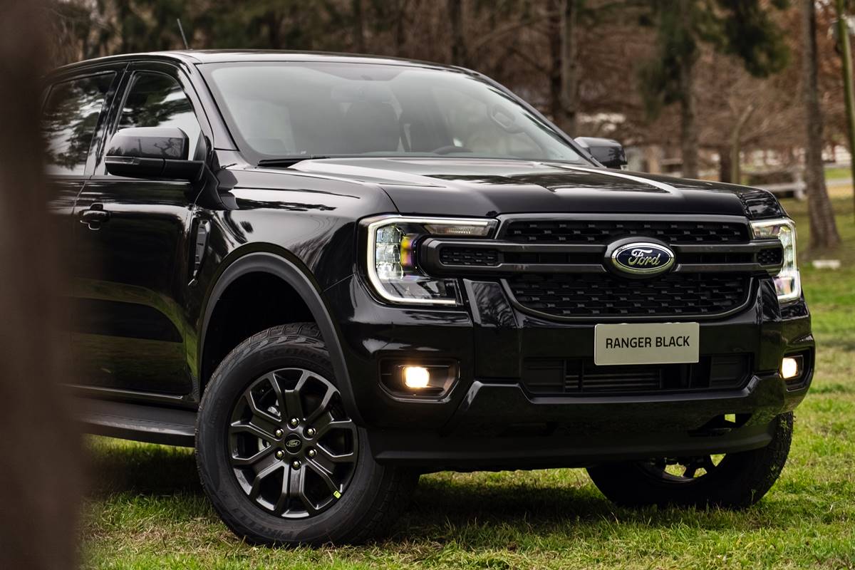 Ford Ranger Black