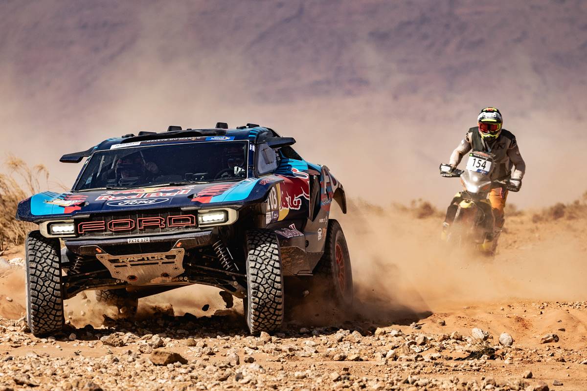 carlos sainz ford