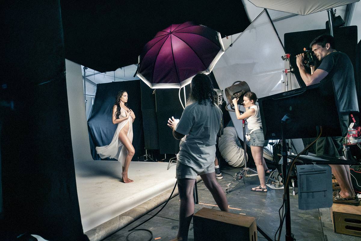 quién es el fotógrafo del calendario pirelli 2025