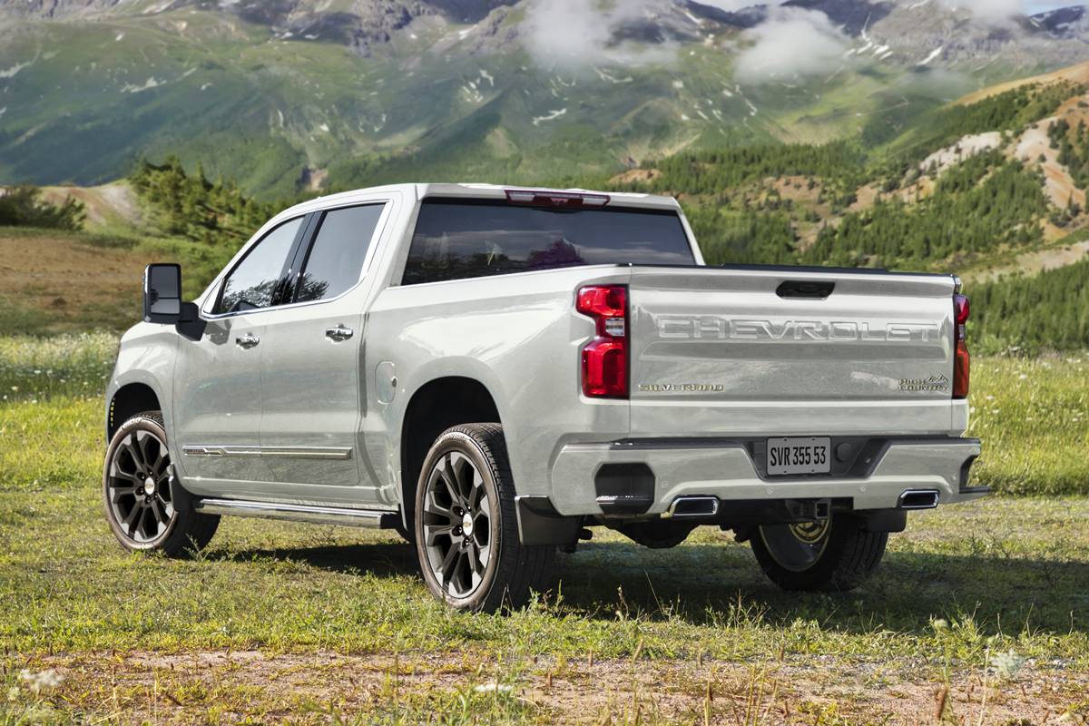 ¿Cuánto cuesta una Chevrolet Silverado nueva? 