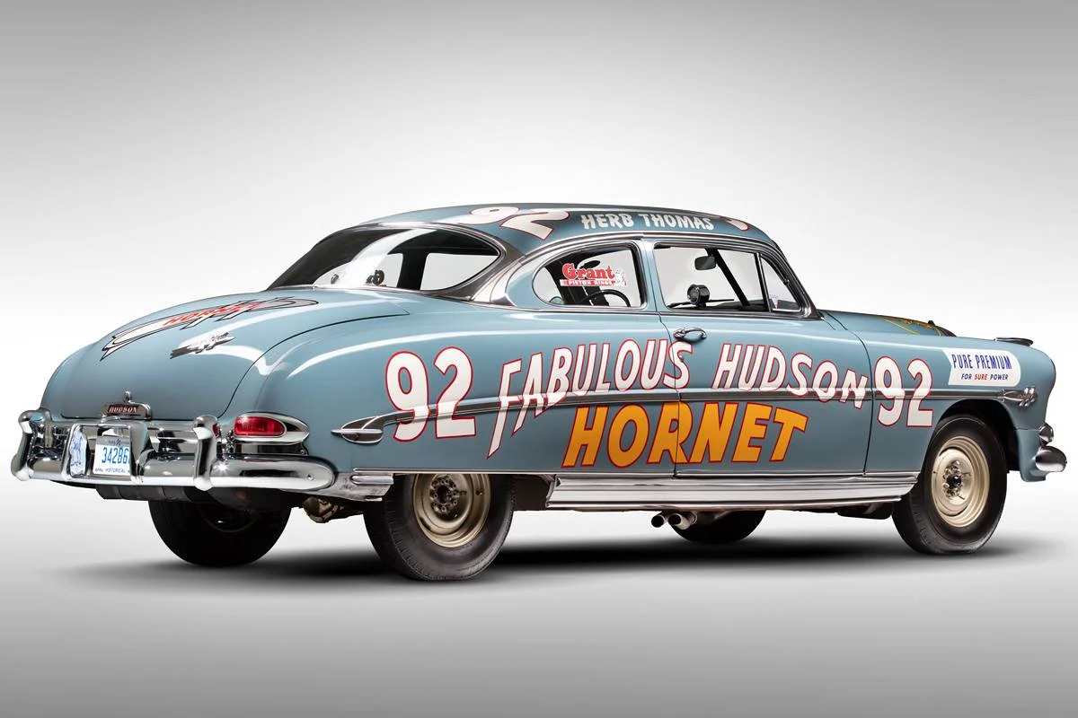¿Qué tipo de auto es el Hudson Hornet?