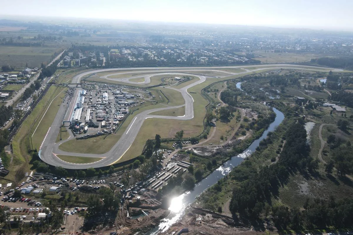 quien ganó la carrera de TC2000 hoy