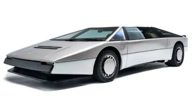 historia del Aston Martin Bulldog