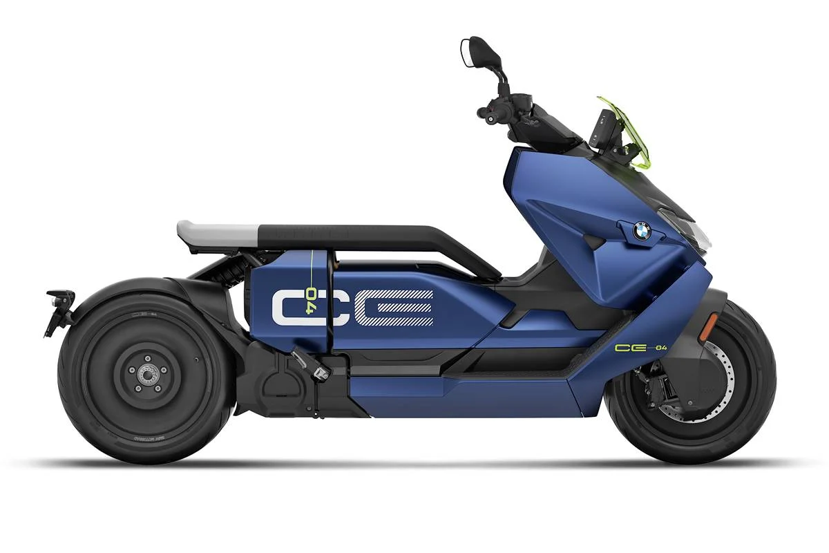 BMW CE 04 2026