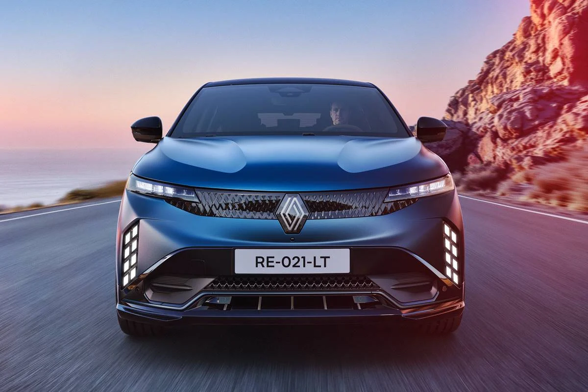 ¿Cuál es la autonomía de los Renault E-Tech eléctricos?