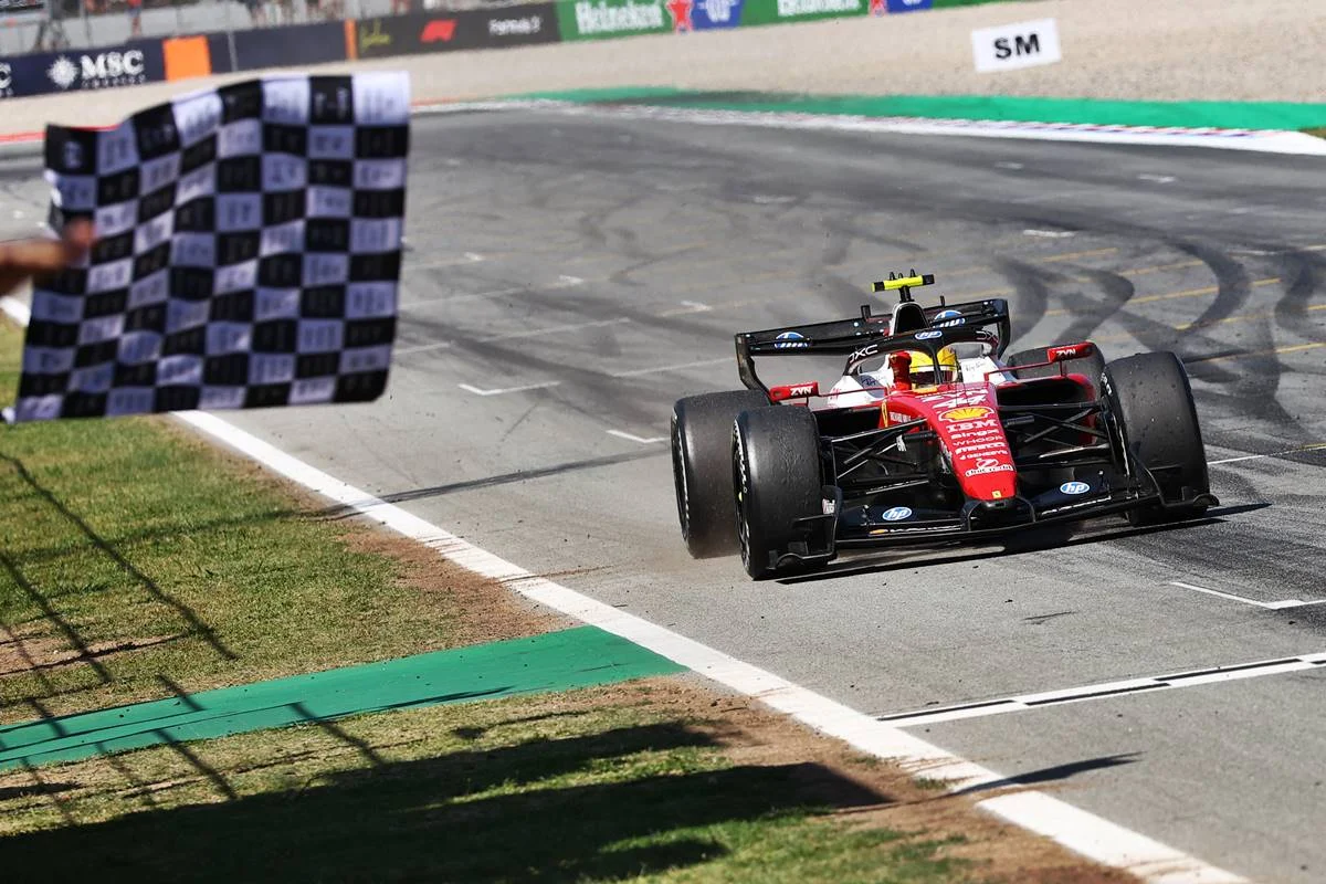 Lewis Hamilton Bacelona 2026