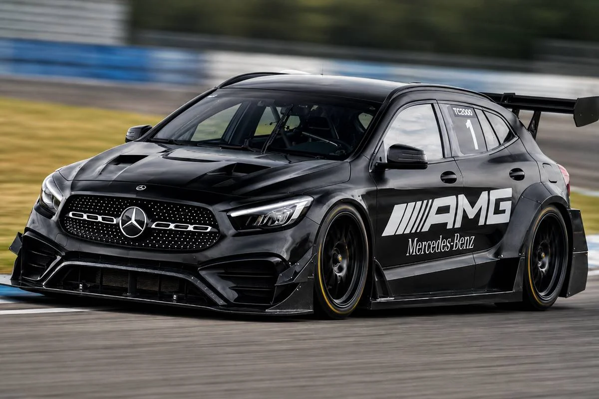 Mercedes-Benz GLA TC2000