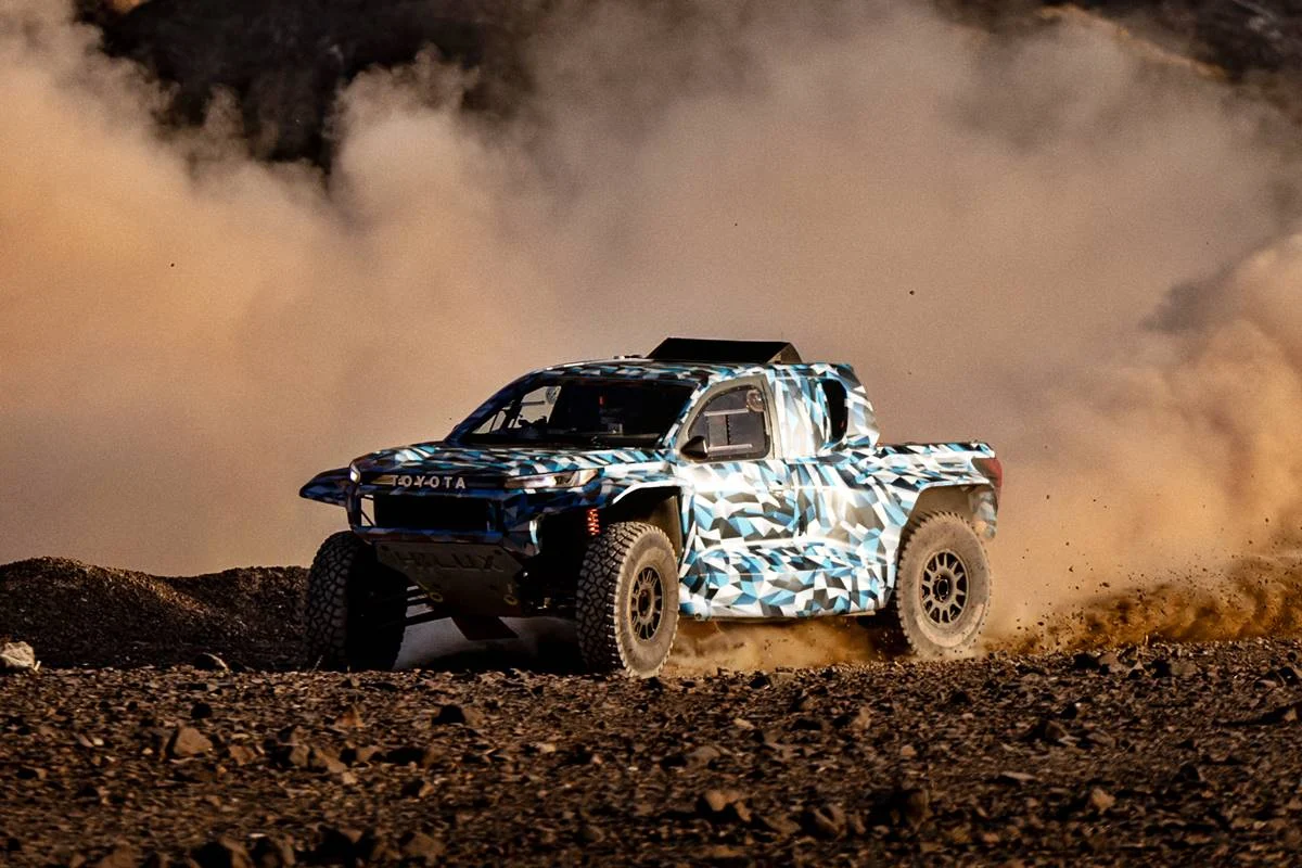 Toyota DKR GR FC Hilux 