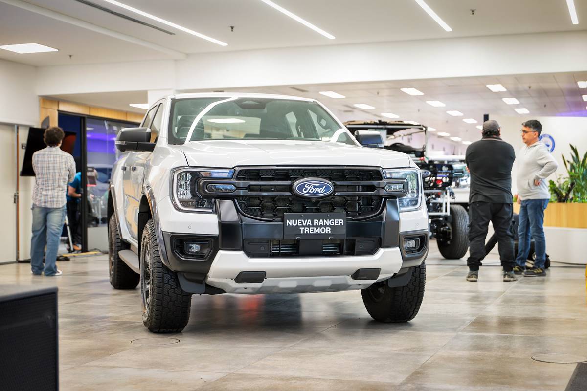 Ford Previews Ranger Tremor and PHEV for 2027 Production in Argentina